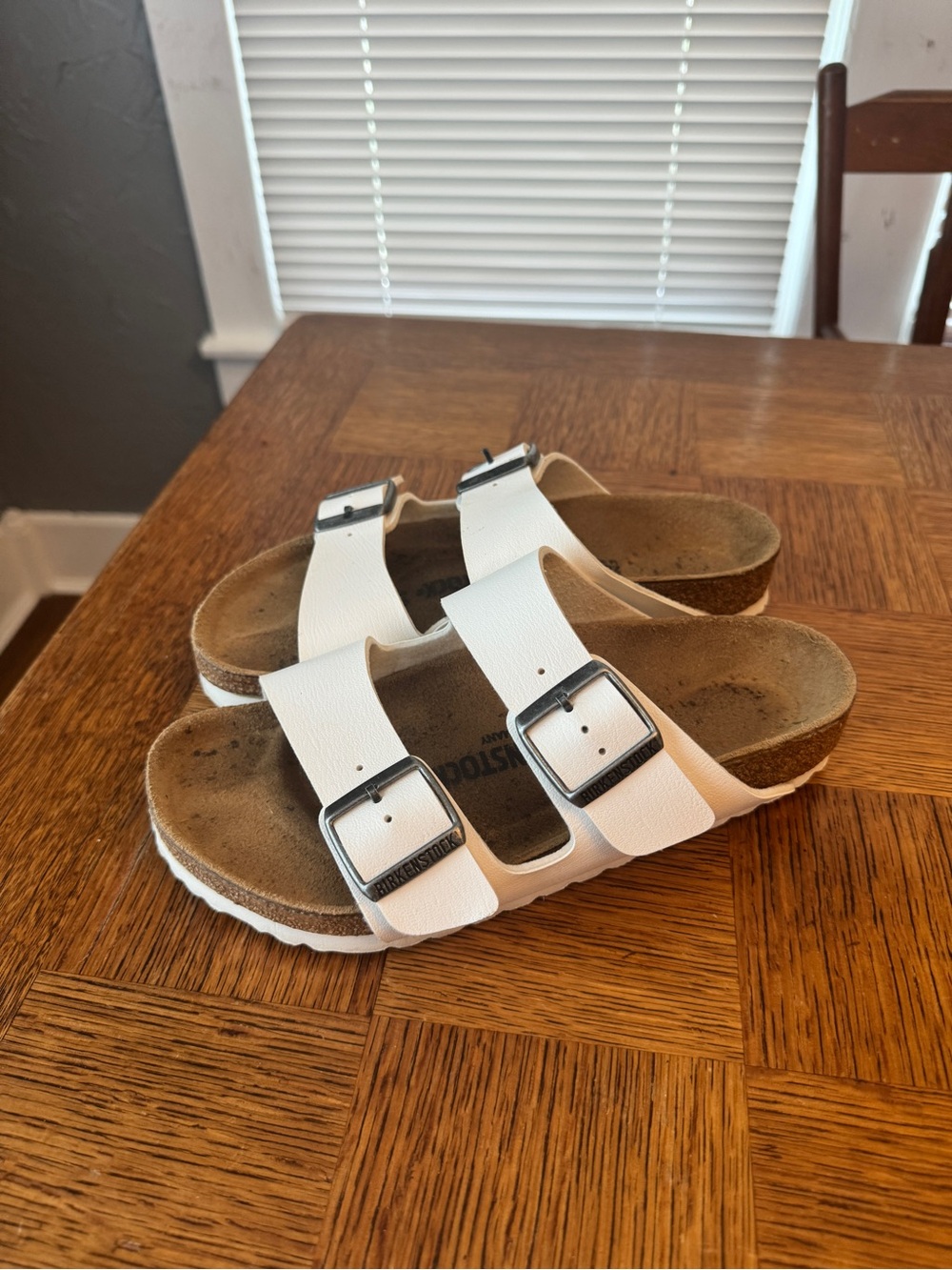 Women’s Arizona Birkenstocks sandals size 37